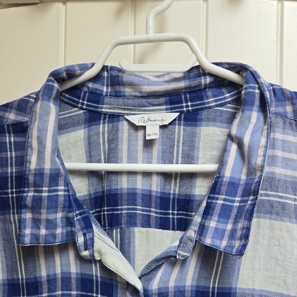 Reitmans Women's Plus Size XXL Blue and White Checkered Plaid Shirt Long Sleeve - Picture 3 of 7